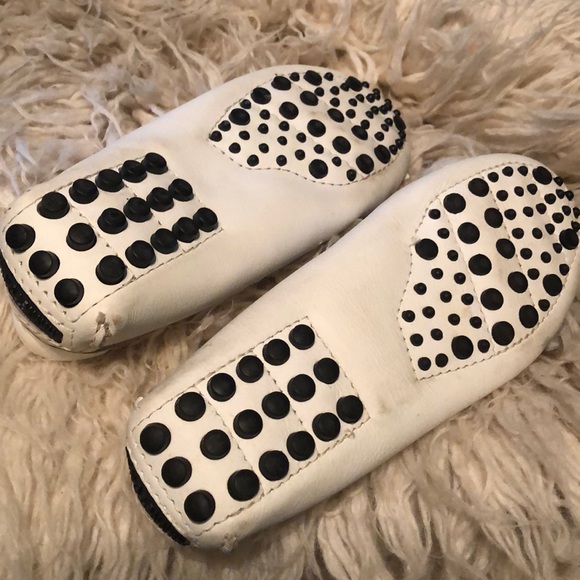 Minnetonka moccasins - Picture 2 of 2